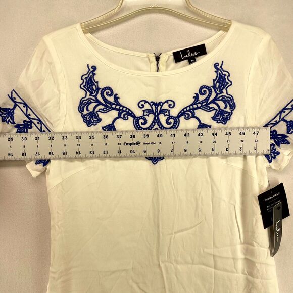 Lulus White/Royal Blue SS Embroidered Dress Ladies Size M New - Picture 10 of 11